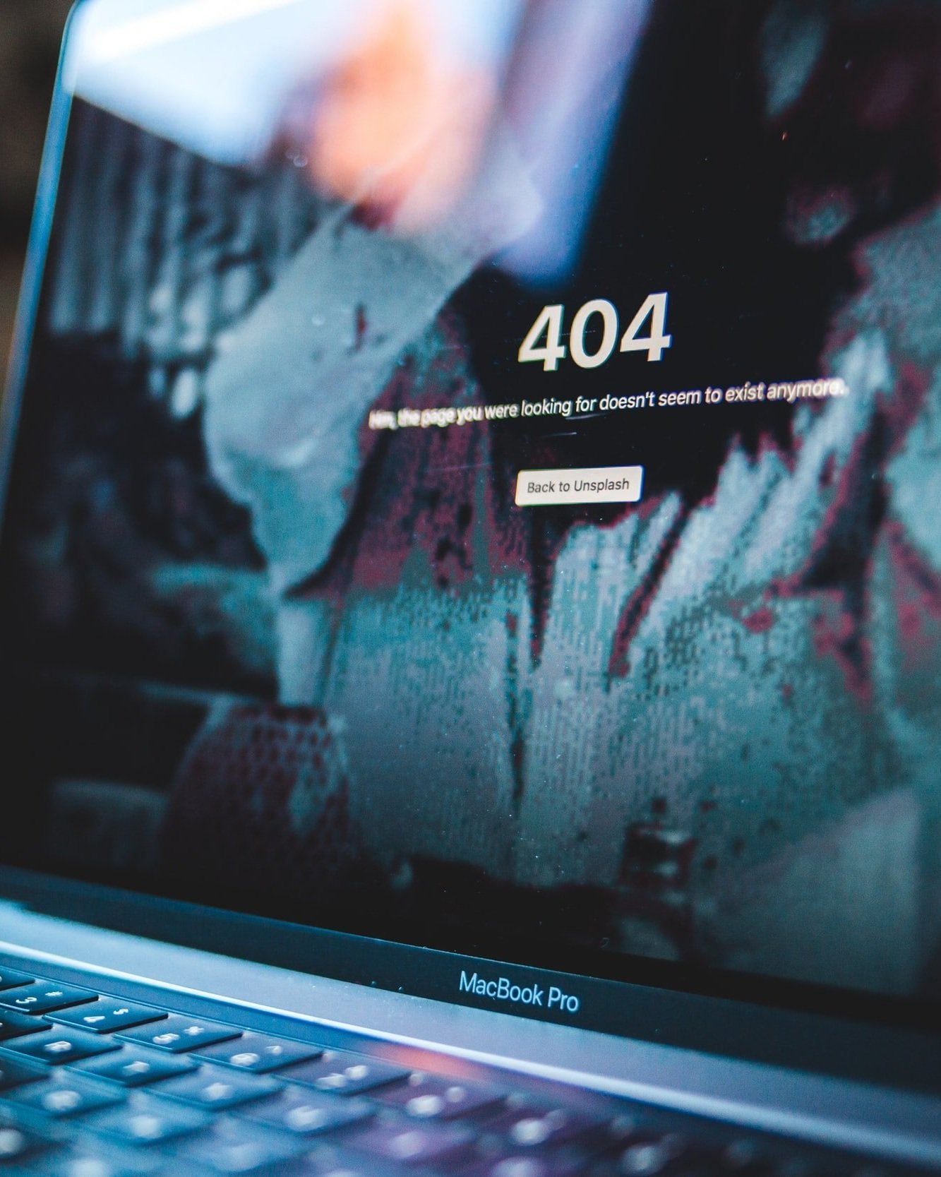 unsplash-image-sxiSod0tyYQ